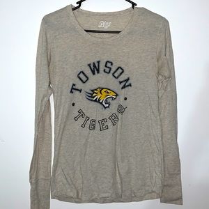 Towson Tigers long sleeve